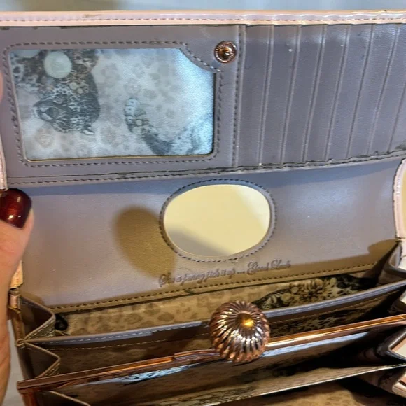 Ted Baker patent leather wallet - Picture 2 of 5